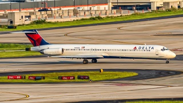 N996DL - Aircraft