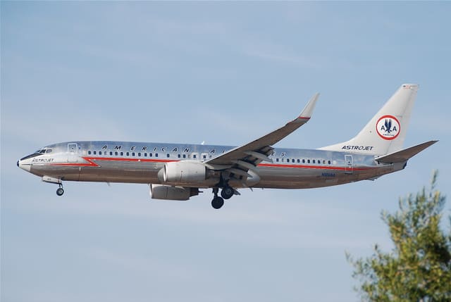 N951AA - Boeing