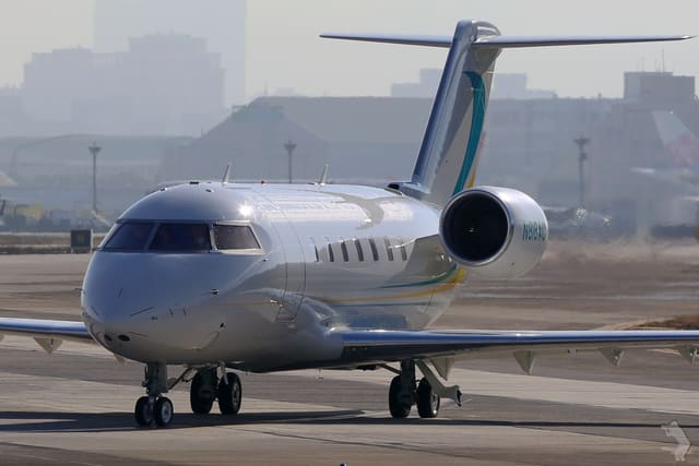 N818AC - Bombardier
