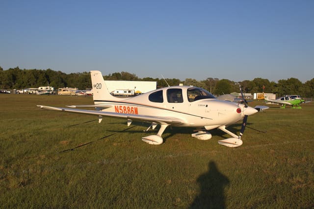 N5886M - Cirrus
