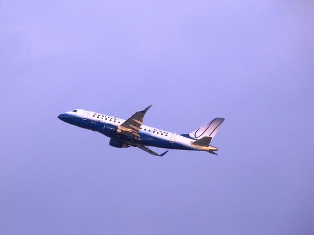 N644RW - Embraer