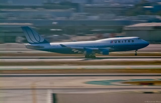 N173UA - Boeing
