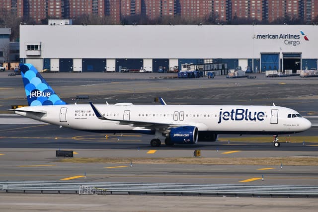 N2038J - Airbus