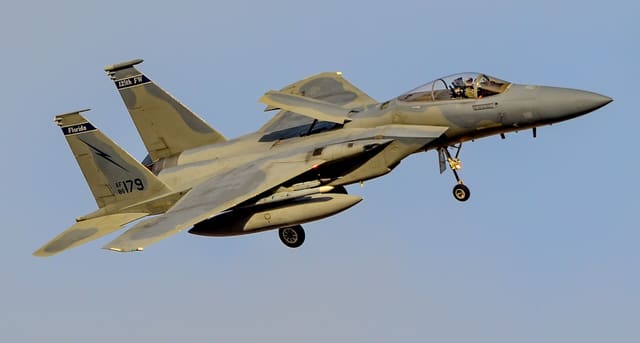  - Twin-engine aircraft