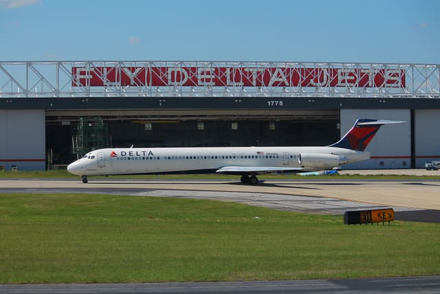 N930DL - Aircraft