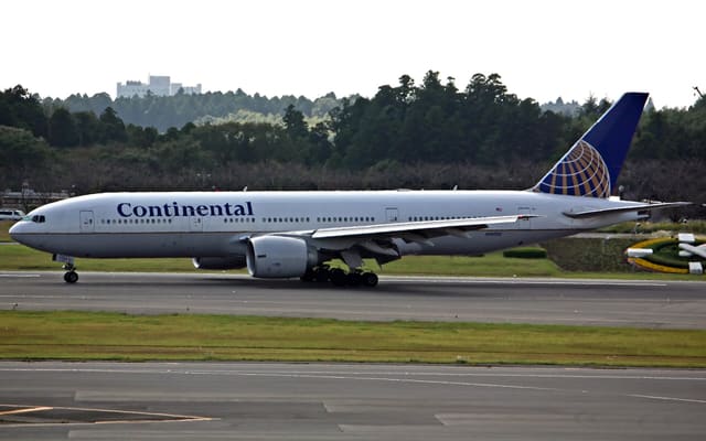 N78002 - Boeing