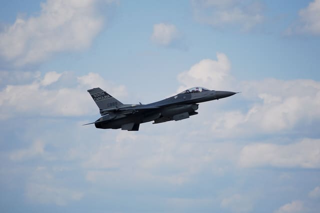  - Single-engine aircraft