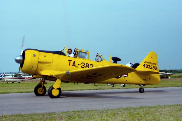 N5451E - Warbird