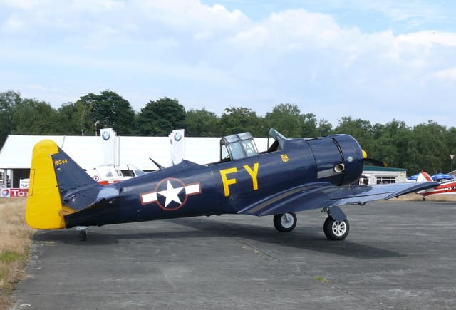 N13FY - Warbird
