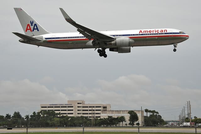 N399AN - Boeing