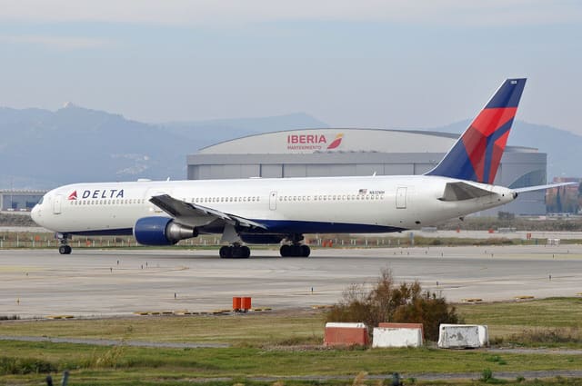 N832MH - Boeing