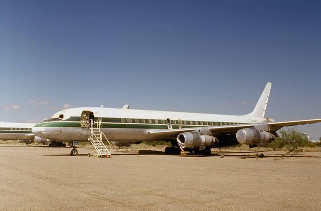 N801EV - Douglas