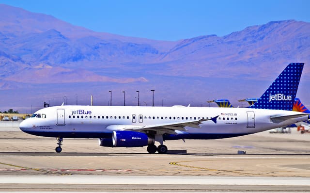 N652JB - Airbus