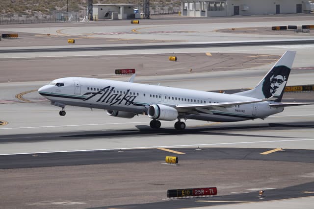 N407AS - Boeing