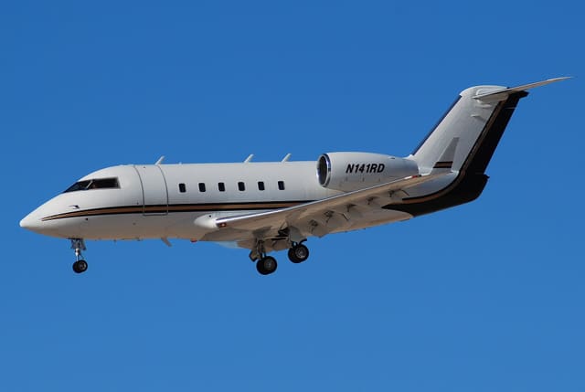 N141RD - Business jet