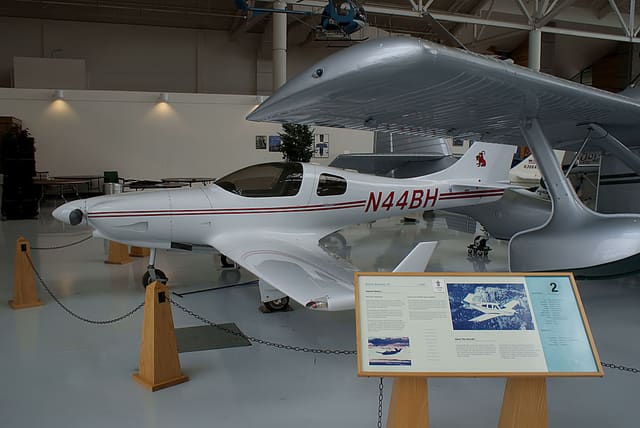 N44BH - Beech