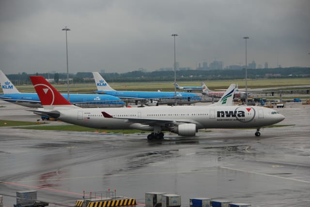 N809NW - Airbus