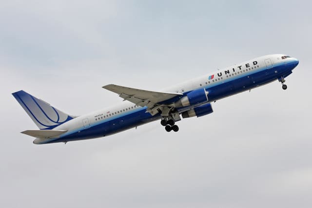 N641UA - Boeing