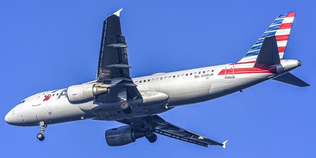 N108UW - Airbus