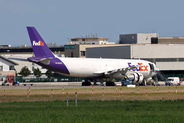 N725FD - Twin-engine aircraft