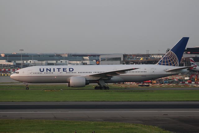 N785UA - Boeing
