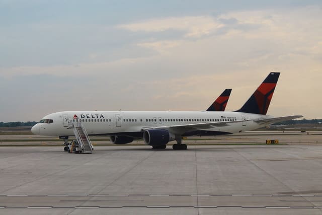 N684DA - Boeing