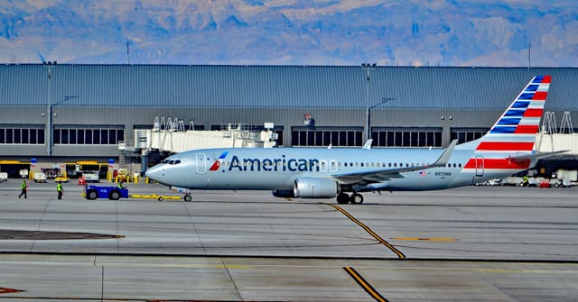 N979NN - Boeing