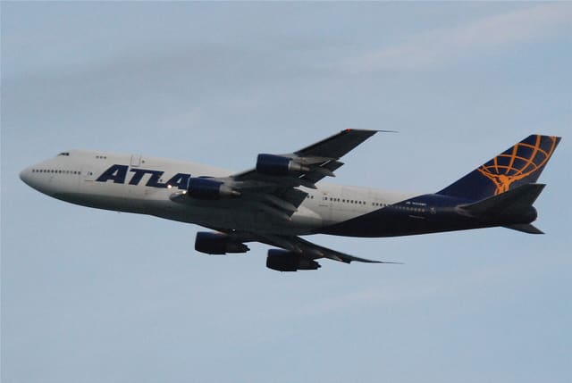 N355MC - Boeing