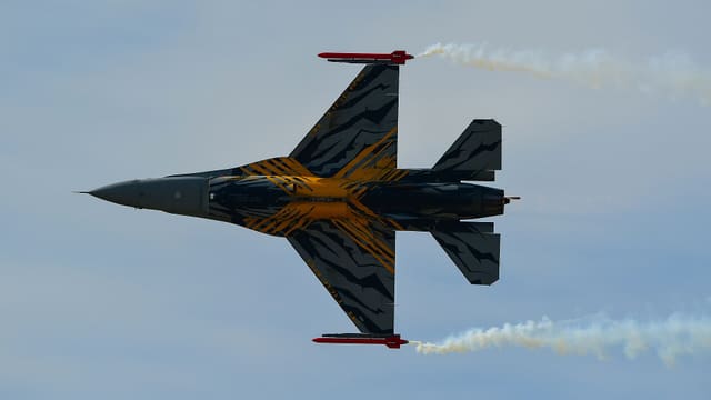  - Single-engine aircraft