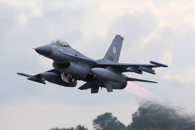  - Single-engine aircraft