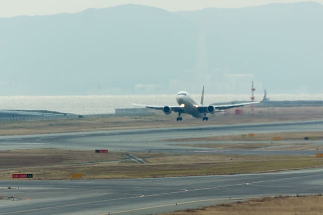 N351UP - Twin-engine aircraft