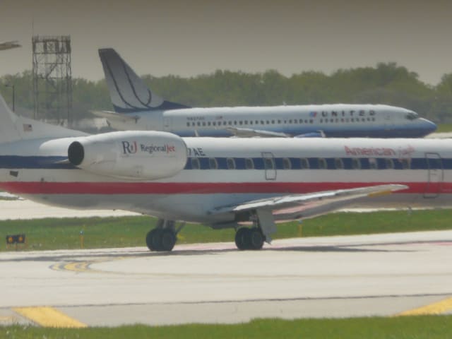 N837AE - Embraer