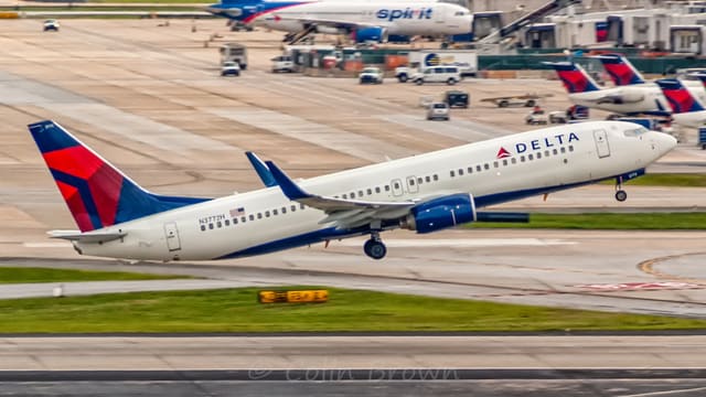 N3772H - Twin-engine aircraft
