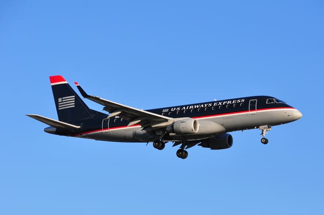 N820MD - Twin-engine aircraft