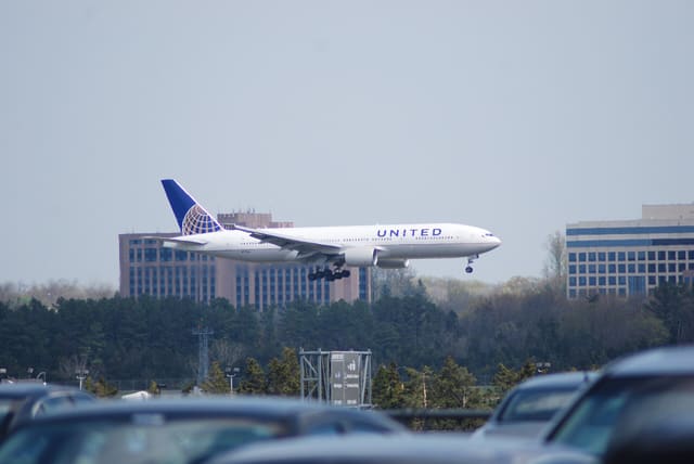 N768UA - Boeing