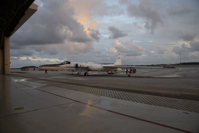 N806NA - Lockheed