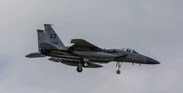  - Twin-engine aircraft