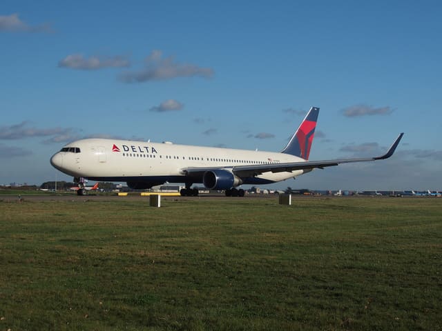 N198DN - Boeing