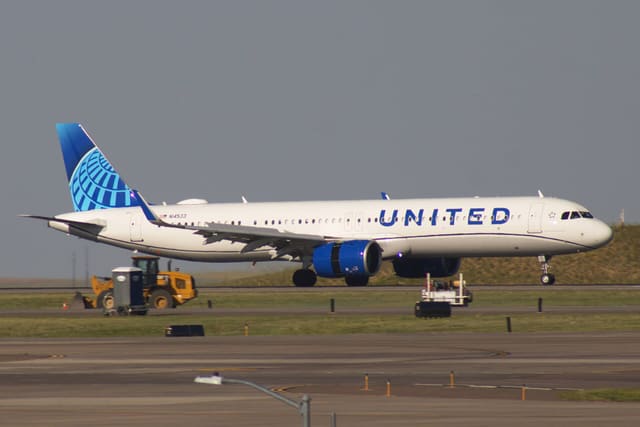 N14533 - Aircraft