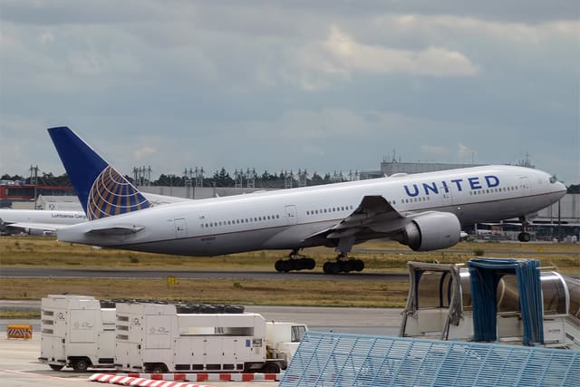 N78005 - Boeing