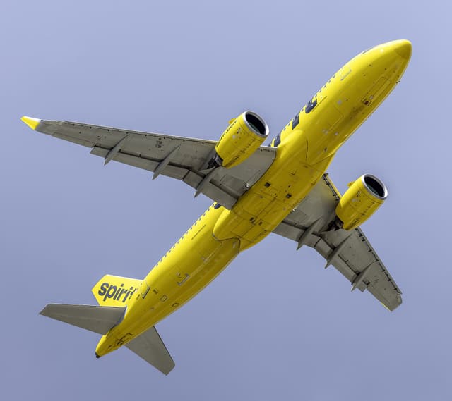 N986NK - Twin-engine aircraft