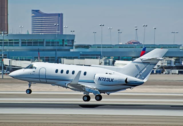 N723LK - Business jet