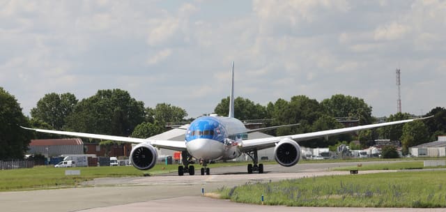N1015X - Twin-engine aircraft