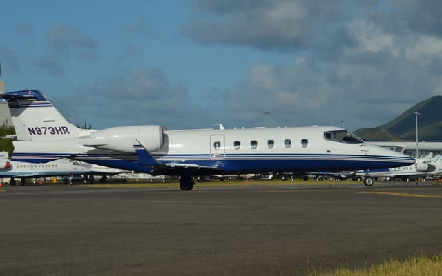 N973HR - Business jet