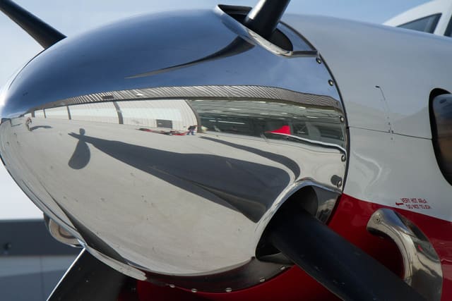 N328SF - Aircraft