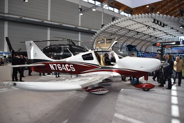 N764CS - Cessna