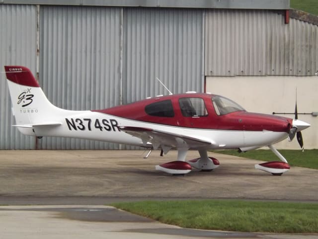 N374SR - Cirrus