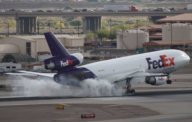 N313FE - Douglas