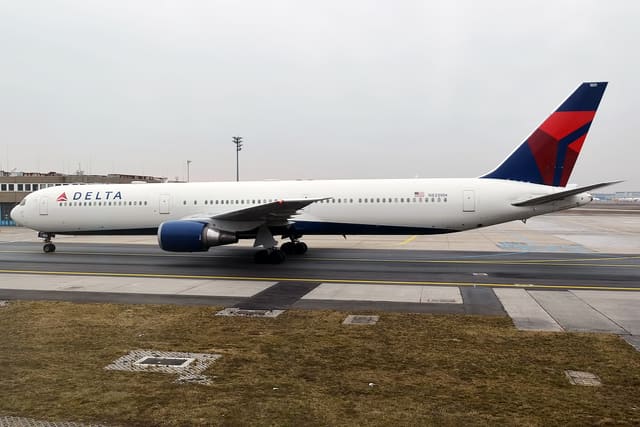 N833MH - Boeing
