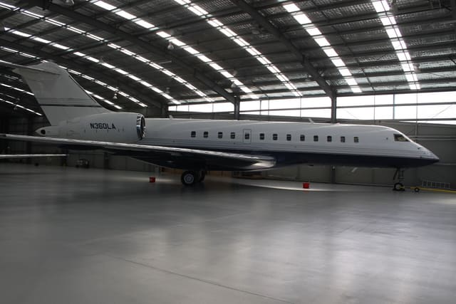 N360LA - Business jet
